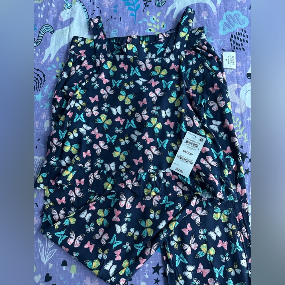 Girls size medium butterfly 2 piece outfit